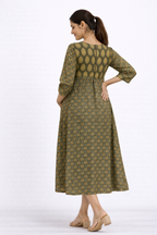 Olive Printed Maternity Kurti with Feeding Zip – Cotton Blend Pregnancy Wear
