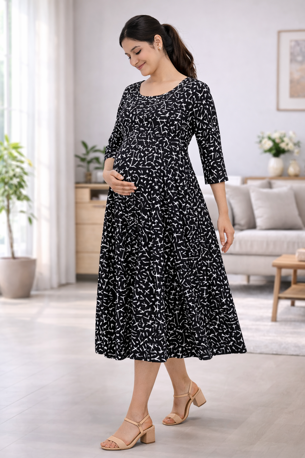 Black Printed Cotton Blend Maternity Kurti with Double Side Feeding Zip