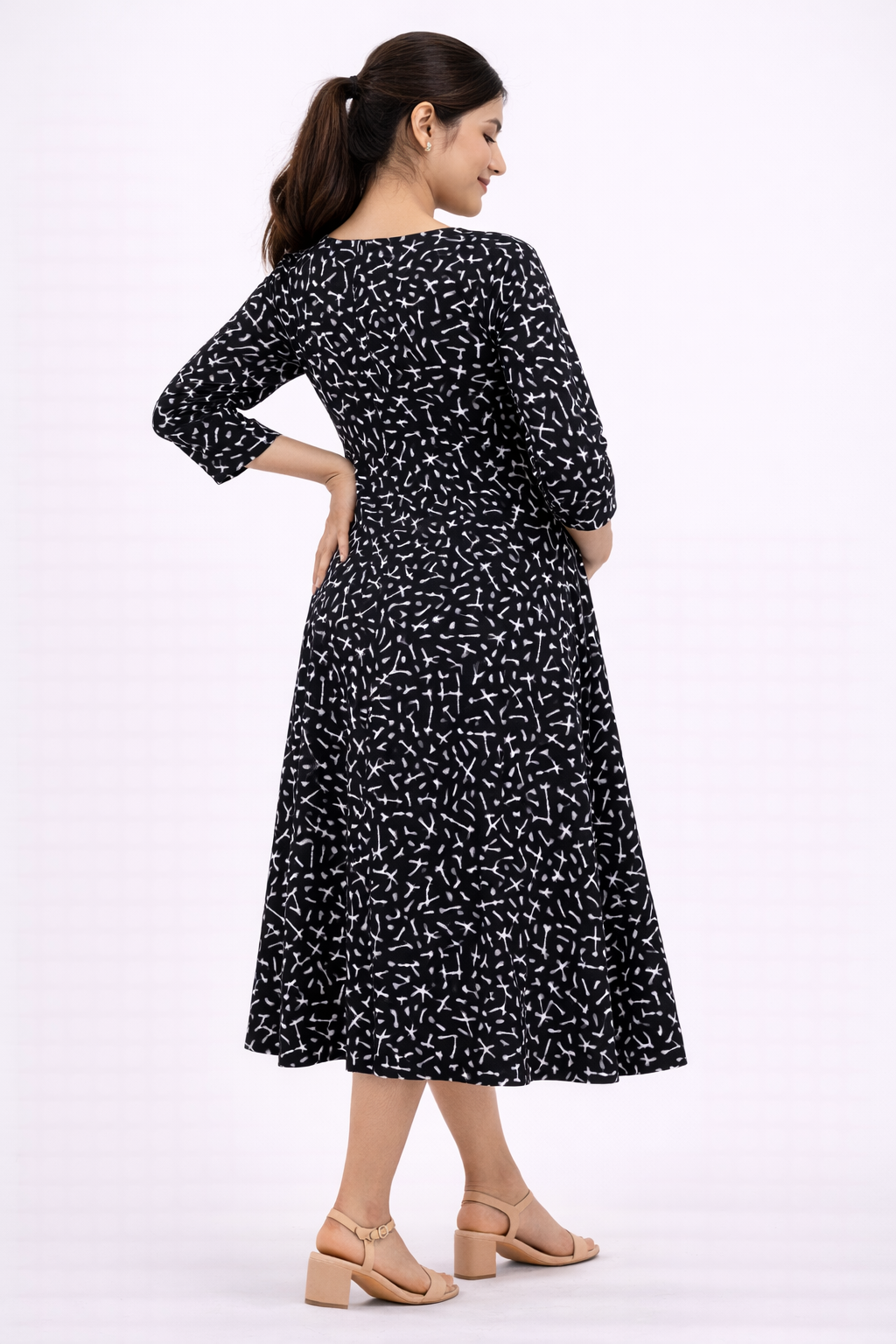 Black Printed Cotton Blend Maternity Kurti with Double Side Feeding Zip