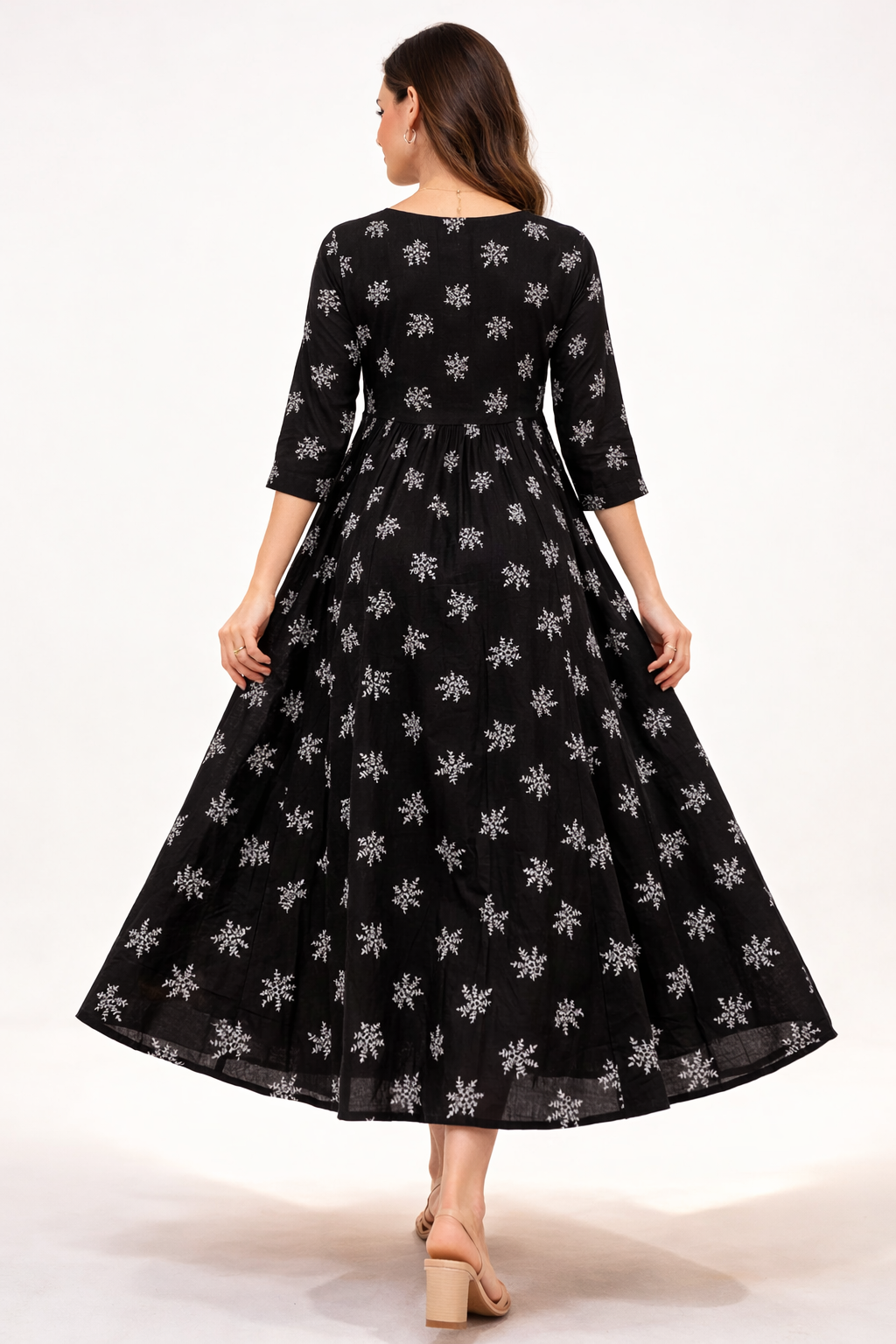 Black Maternity Umbrella Kurti with Double Side Invisible Zip – Cotton Blend Feeding Wear