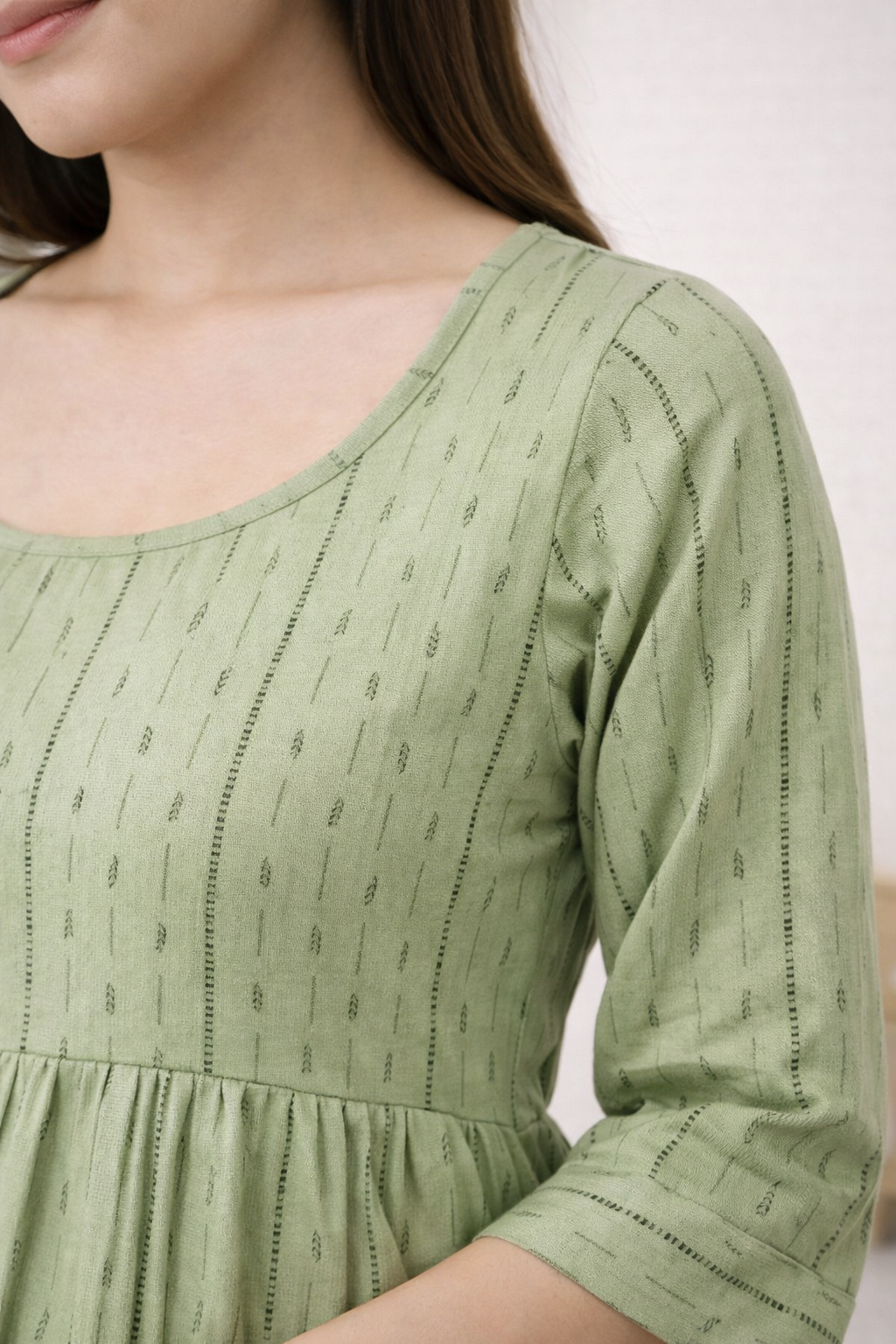 Pista Green Maternity Umbrella Dress with Double Side Invisible Zip