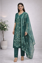 Emerald Green Embroidered Kurta Pant Set with Dupatta