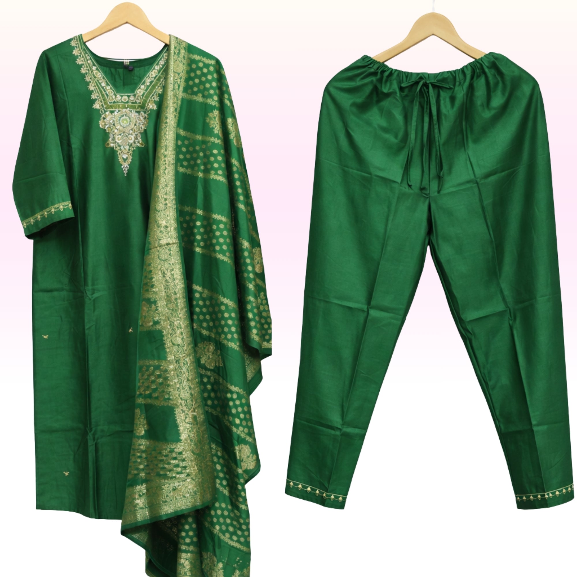 Emerald Green Embroidered Kurta Pant Set with Printed Dupatta – Women’s Festive Ethnic Wear
