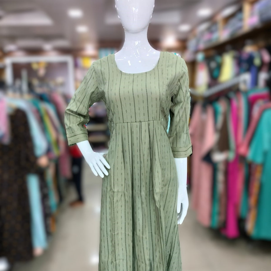 Feeding Kurthi
