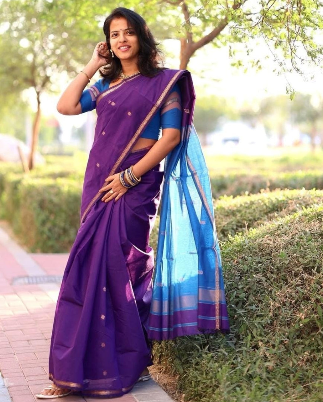 Women’s Purple Soft Silk Saree with Blue Contrast Pallu & Zari Border – Festive Wear